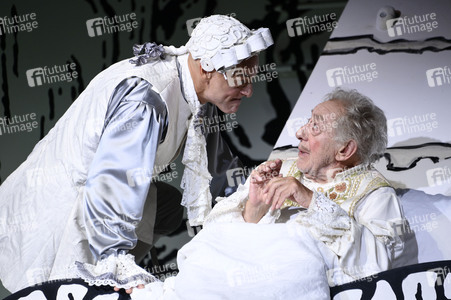 Theaterprobe 'Der eingebildet Kranke' in Berlin