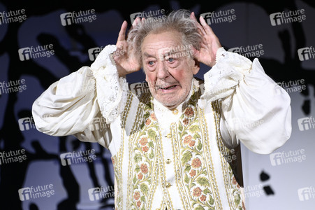 Theaterprobe 'Der eingebildet Kranke' in Berlin