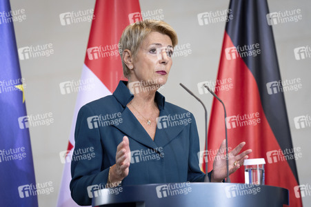 Empfang der Bundespräsidentin der Schweiz in Berlin