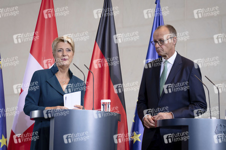 Empfang der Bundespräsidentin der Schweiz in Berlin