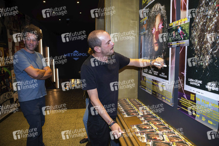 Filmpremiere 'How to Be Normal' in Düsseldorf