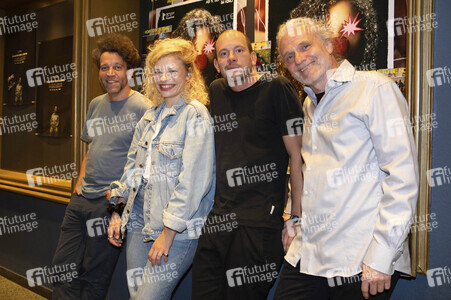 Filmpremiere 'How to Be Normal' in Düsseldorf