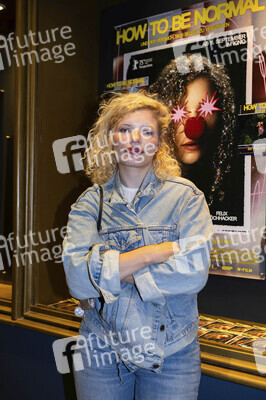 Filmpremiere 'How to Be Normal' in Düsseldorf