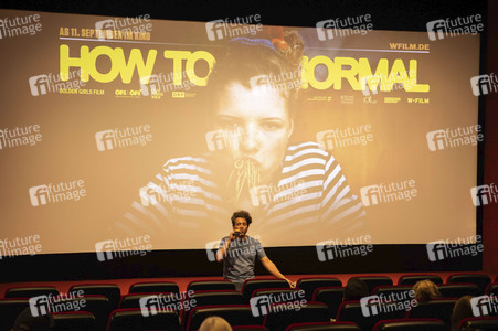 Filmpremiere 'How to Be Normal' in Düsseldorf