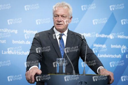 Pressekonferenz zur Vorstellung des Ernteberichts 2025 in Berlin