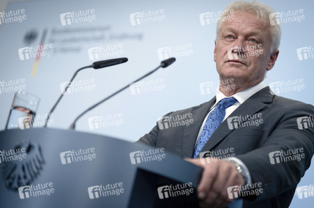Pressekonferenz zur Vorstellung des Ernteberichts 2025 in Berlin