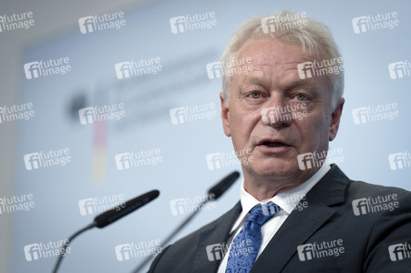 Pressekonferenz zur Vorstellung des Ernteberichts 2025 in Berlin