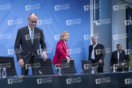 Pressekonferenz nach der Sitzung des Koalitionsausschusses in Berlin