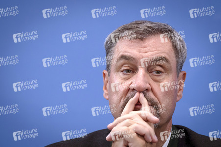 Pressekonferenz nach der Sitzung des Koalitionsausschusses in Berlin