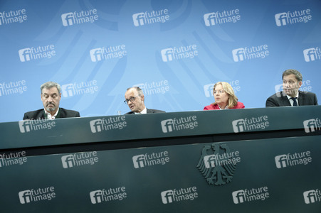 Pressekonferenz nach der Sitzung des Koalitionsausschusses in Berlin