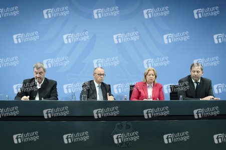 Pressekonferenz nach der Sitzung des Koalitionsausschusses in Berlin