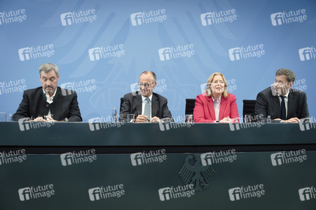 Pressekonferenz nach der Sitzung des Koalitionsausschusses in Berlin
