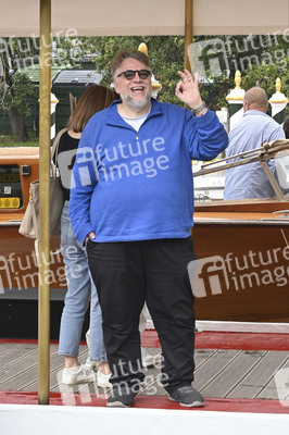 Ankunft von Guillermo del Toro am Hotel Excelsior, Internationale Filmfestspiele von Venedig 2025