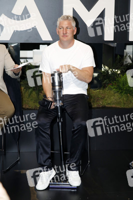 Dreame Produktpräsentation mit Bastian Schweinsteiger auf der IFA 2025 in Berlin