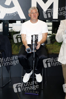 Dreame Produktpräsentation mit Bastian Schweinsteiger auf der IFA 2025 in Berlin