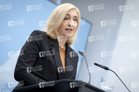 Pressestatement von Nina Warken in Berlin