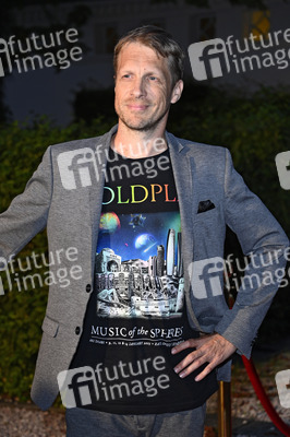 Theaterpremiere 'Der eingebildet Kranke' und 90. Geburtstag von Dieter Hallervorden in Berlin