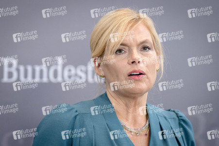 Pressestatement von Julia Klöckner in Berlin