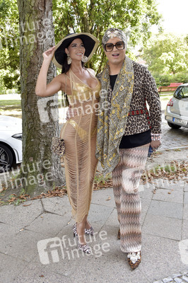 Präsentation von Carpetlounge Berlin & Julian F. M. Stoeckel in Berlin