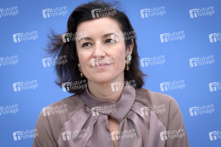 Bundespressekonferenz 'Vorstellung der OECD-Studie Bildung auf einen Blick 2025' in Berlin