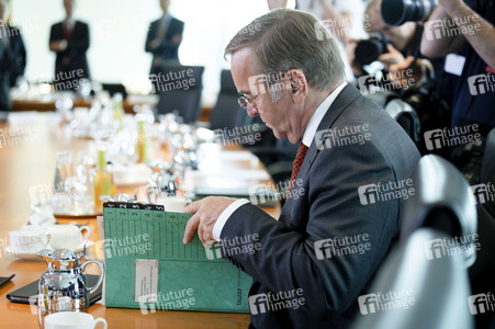 16. Sitzung des Bundeskabinetts in Berlin