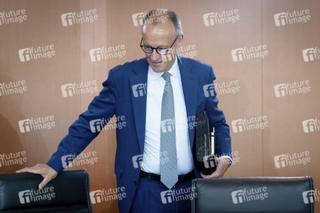 16. Sitzung des Bundeskabinetts in Berlin