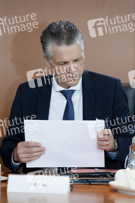 16. Sitzung des Bundeskabinetts in Berlin