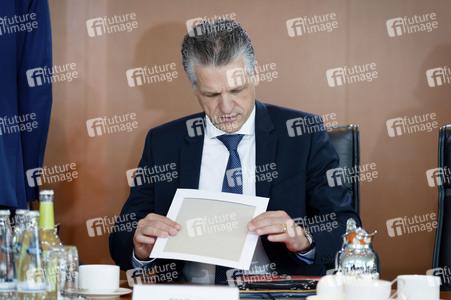 16. Sitzung des Bundeskabinetts in Berlin