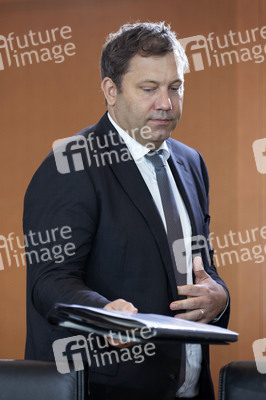 16. Sitzung des Bundeskabinetts in Berlin