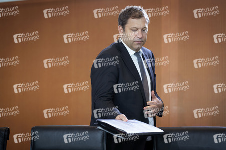 16. Sitzung des Bundeskabinetts in Berlin