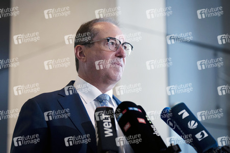 Pressestatement von Alexander Dobrindt in Berlin