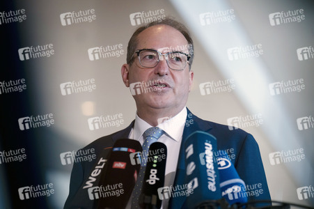 Pressestatement von Alexander Dobrindt in Berlin