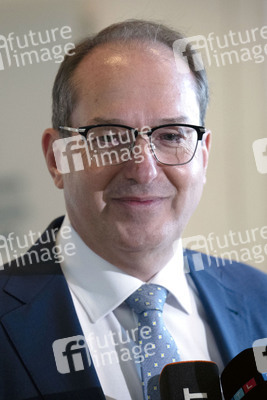 Pressestatement von Alexander Dobrindt in Berlin
