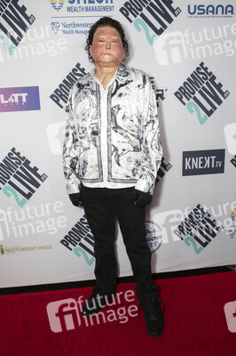 Promise2Live Global Livestream Event in Los Angeles