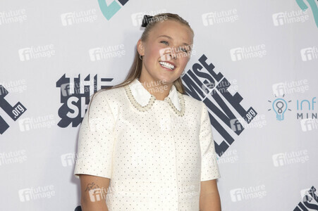 Promise2Live Global Livestream Event in Los Angeles