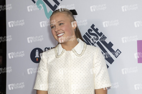 Promise2Live Global Livestream Event in Los Angeles