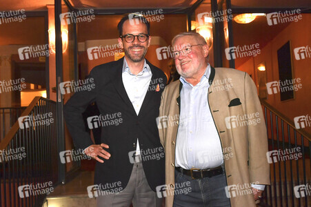 Theaterprobe 'Achtsam morden' in München