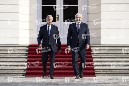 Begrüßung des Präsidenten der Portugiesischen Republik in Berlin