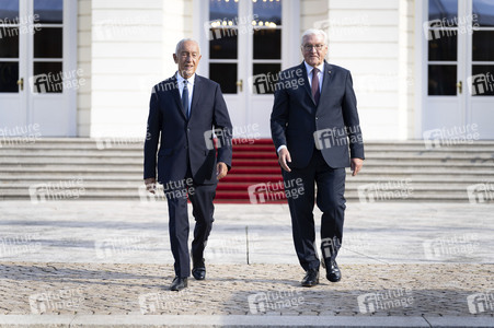 Begrüßung des Präsidenten der Portugiesischen Republik in Berlin