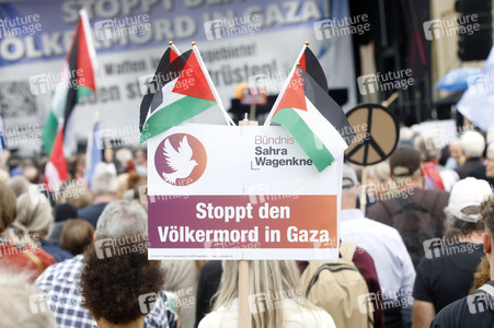 Kundgebung für Frieden im Gazastreifen in Berlin