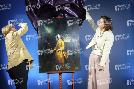 Ausstellungseröffnung 'Unsichtbare Wissenschaftlerinnen - Versäumte Bilder' in Berlin