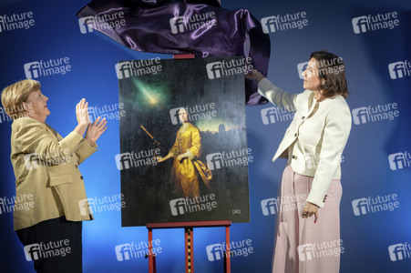 Ausstellungseröffnung 'Unsichtbare Wissenschaftlerinnen - Versäumte Bilder' in Berlin