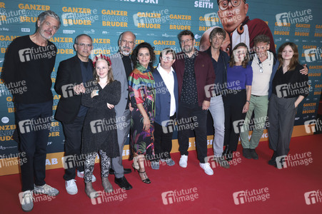 Filmpremiere 'Ganzer halber Bruder' in Köln