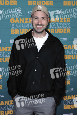 Filmpremiere 'Ganzer halber Bruder' in Köln