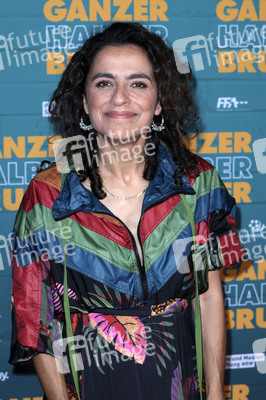 Filmpremiere 'Ganzer halber Bruder' in Köln