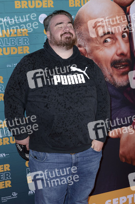 Filmpremiere 'Ganzer halber Bruder' in Köln