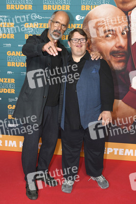 Filmpremiere 'Ganzer halber Bruder' in Hannover