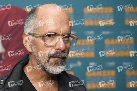 Filmpremiere 'Ganzer halber Bruder' in Hannover