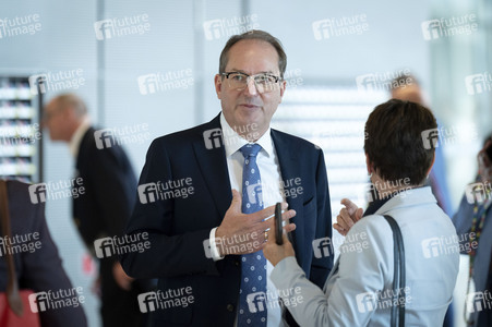 24. Sitzung des Deutschen Bundestages in Berlin