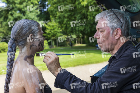 NATURE ART: Akazie / Acacia Bodypainting